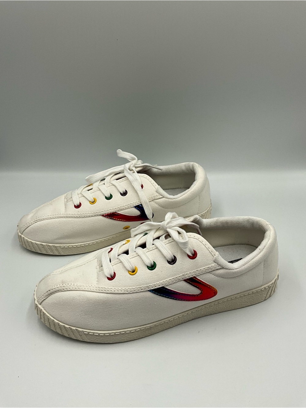 Tretorn Sneakers Size 6 White Canvas with Multicolor Eyelets and Side Detail